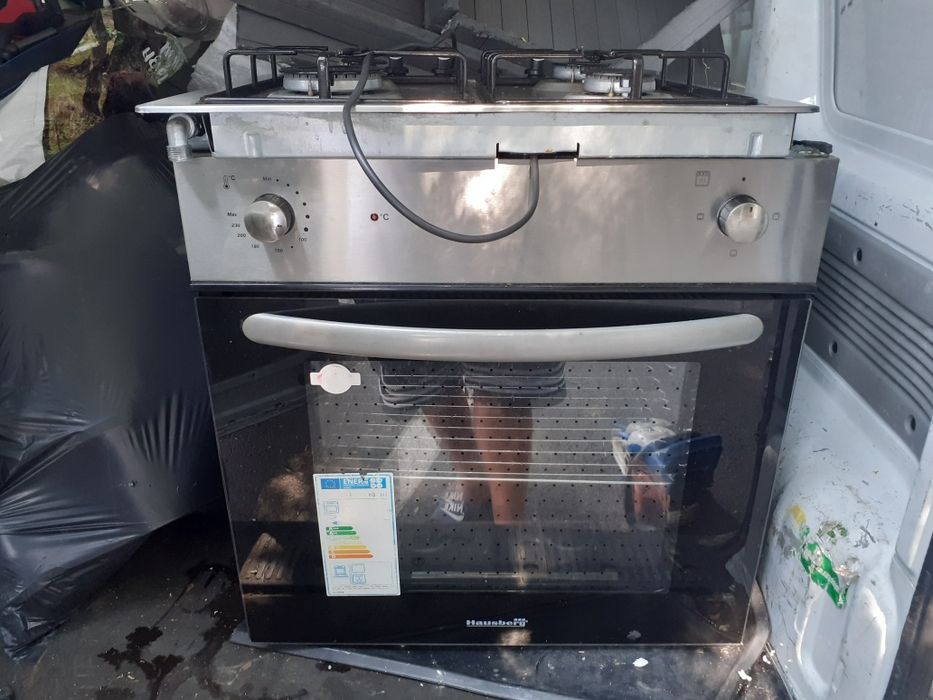Vând cuptor electric