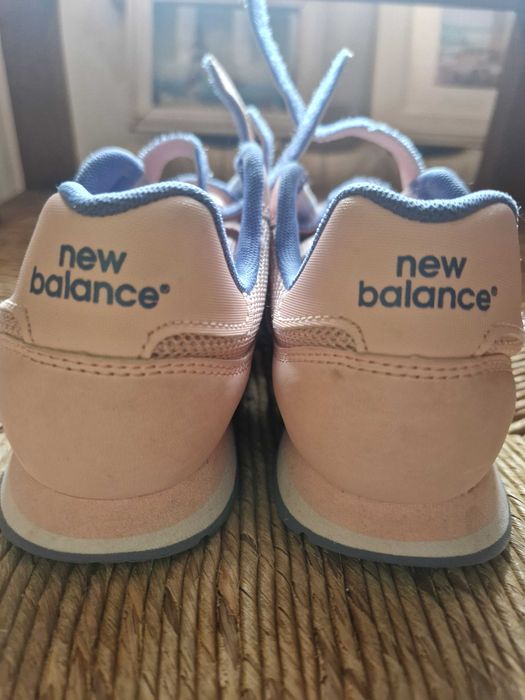 Маратонки New Balance номер 35.5