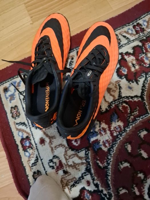 Бутсы Nike Nypervenom