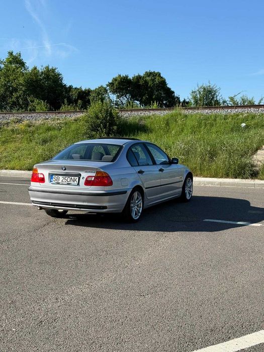 BMW 3 Series 0 — imagine 4