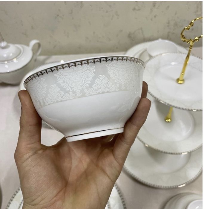 Сервиз на 12 персон, 105 предметов