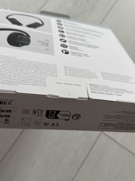 Casti Sony noi, sigilate