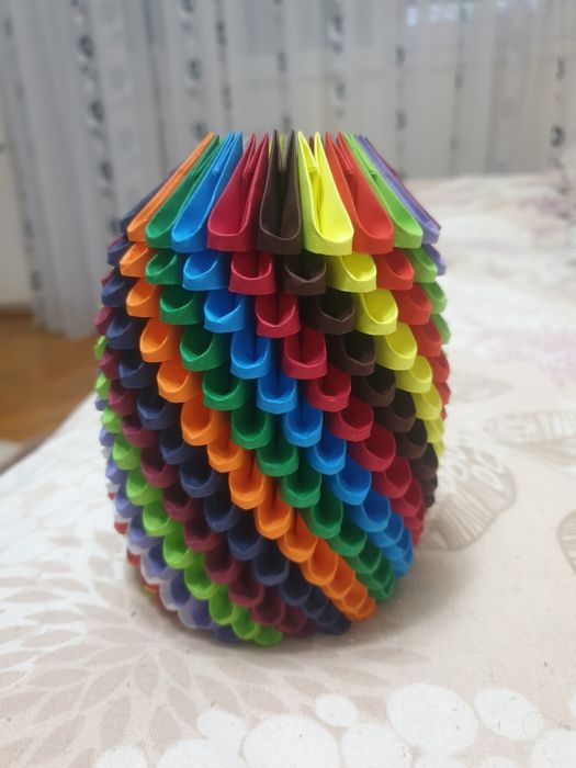 Oragamii 3D si flori din hartie (quilling)