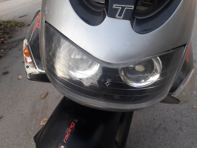 Aprilia sr априлия ср Скутер мотопед НА ЧАСТИ