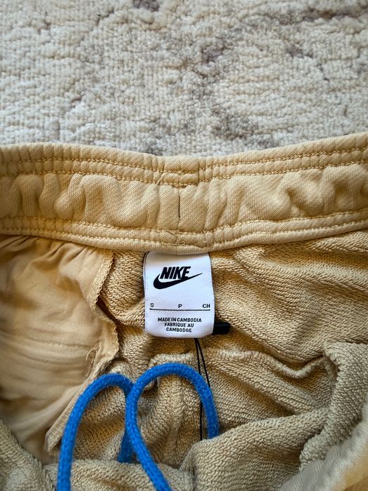 Pantaloni nike crem