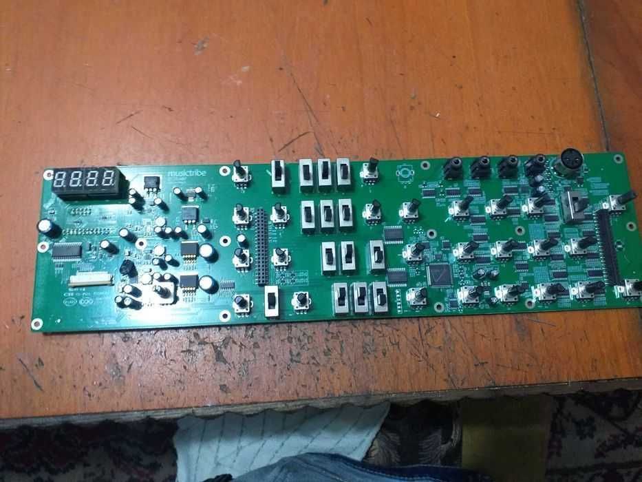 Placi audio provenite din aparatura moderna