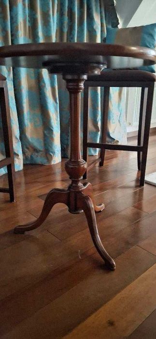 Veioza, lampadar vechi, veioza cap cal, masute nuc colectie Italia