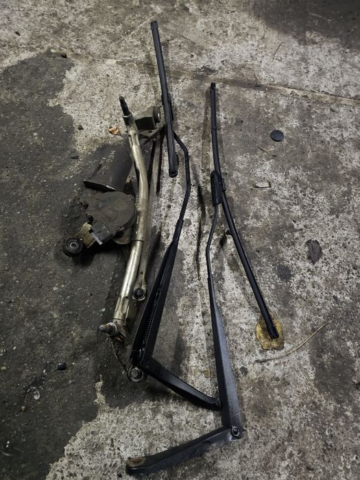 Ansamblu stergatoare renault megan 2