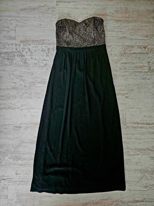 Елегантна рокля Villa