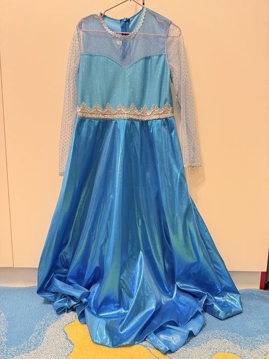 Нарядное платье детское