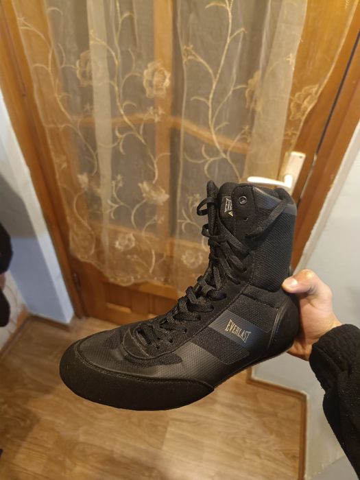 Ghete box Everlast