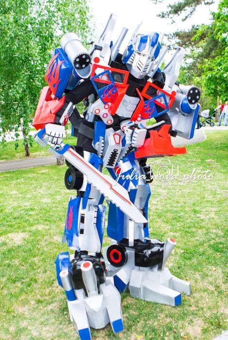 Бизнес!  аниматоры роботы трансформеры костюмы