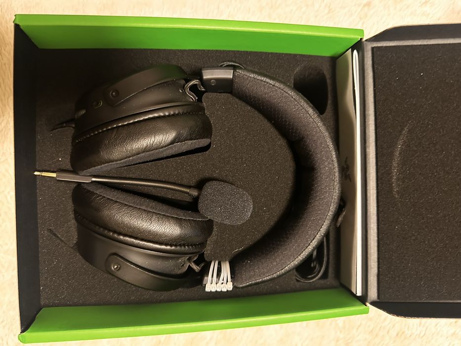 Геймърски слушалки Razer Kraken V3