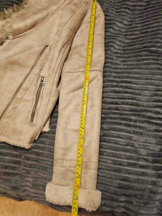 Guess оригинално яке XS