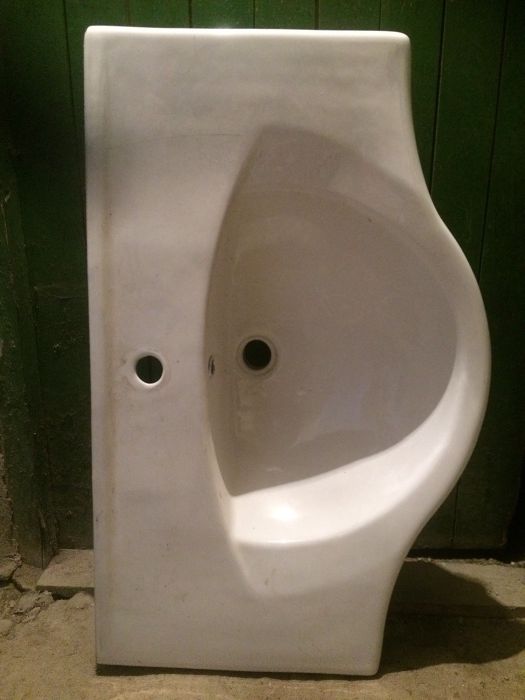 Мивка за баня