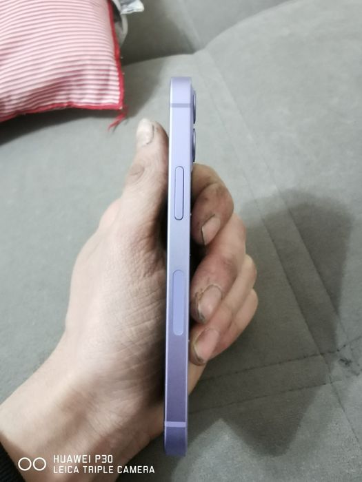 IPhone 12 mini - за части