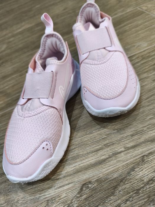 Маратонки NIKE, 28 размер