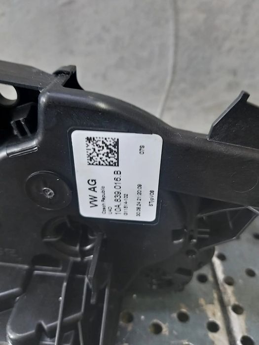 Broasca usa dreapta spate vw t cross c11 d31 10a839016b