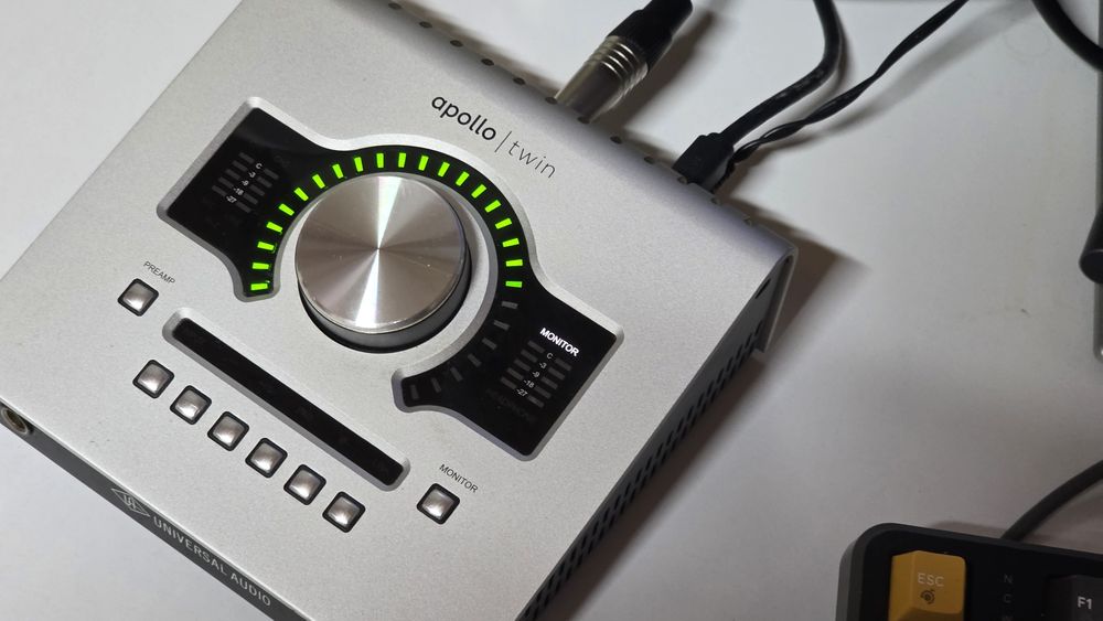 Apollo Twin - аудио интерфейс