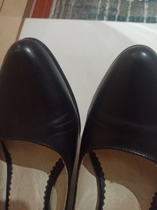 Продам туфли кожаные