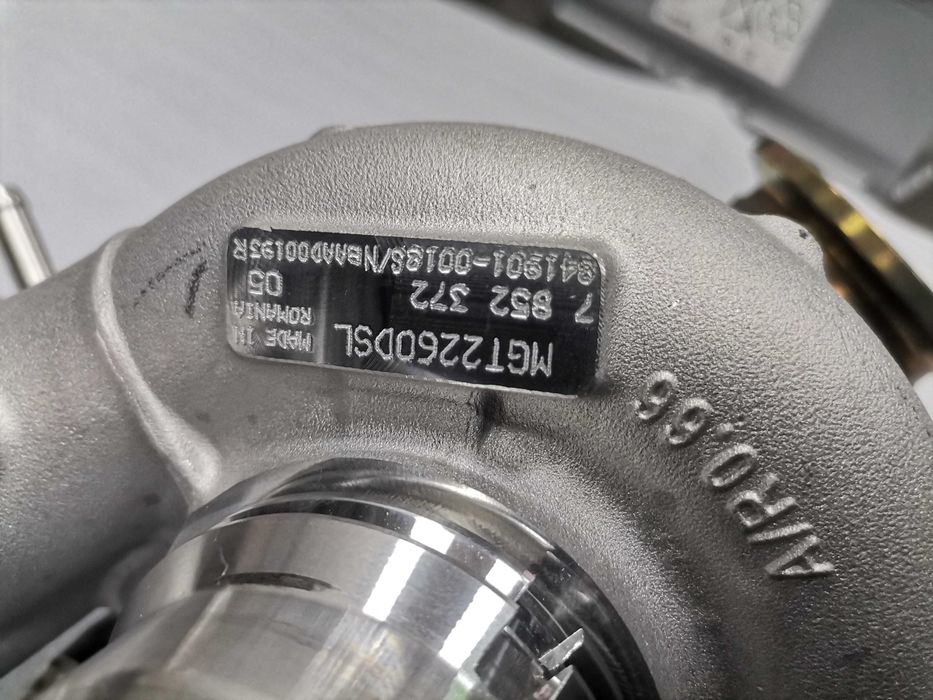 Турбокомпресор 7852372 BMW M5 F90 M8 F91 X5M F95 X6M F96 Цилиндри 1-4