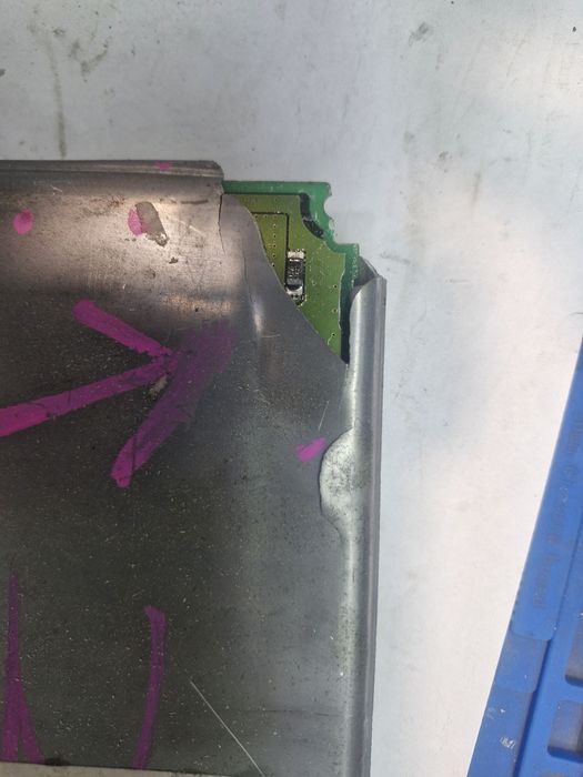 Блок управления двигателем