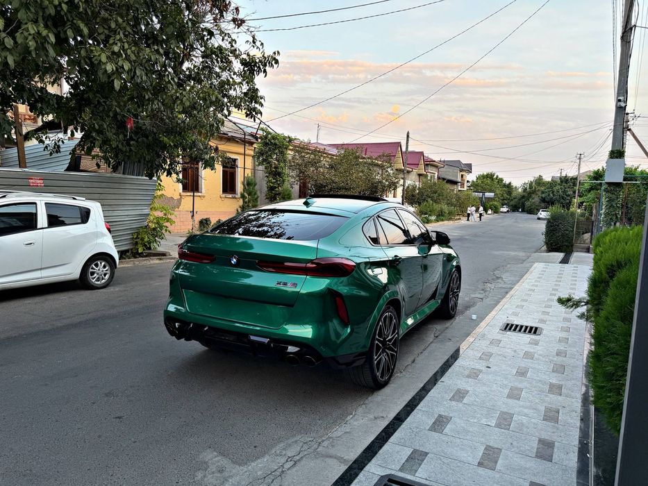 BMW X6 M V8 4,4 Twinturbo Состаяние Йенгиде Пробег 110000Км