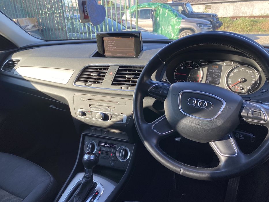 Stop stânga Audi Q3 2014