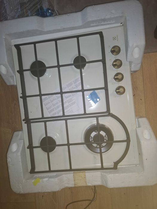Plita incorporabila gaz Electrolux