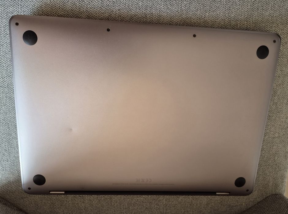 MacBook Pro 13" 2019 – i5