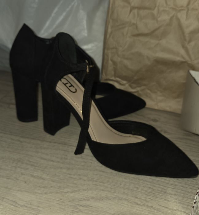 Туфли от kari 35 размер