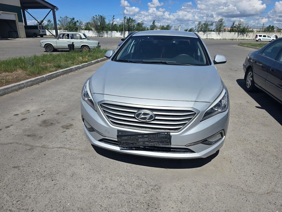 Продам хундай саната 2015 год