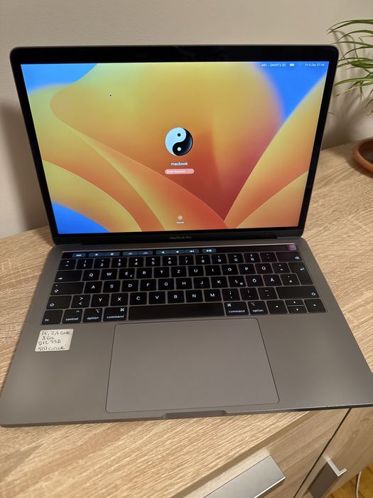 Macbook Pro A1989,i5,512 ssd,8gb ram ,507 cicluri