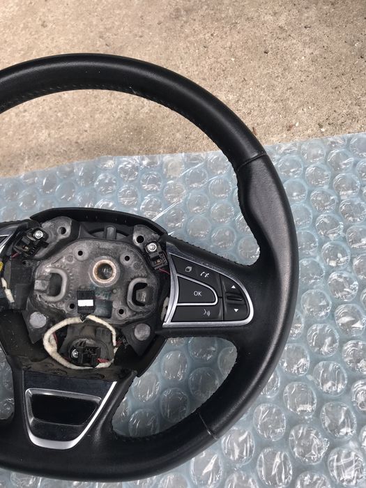 Волан за Рено Renault след 2016 година перфектен!!