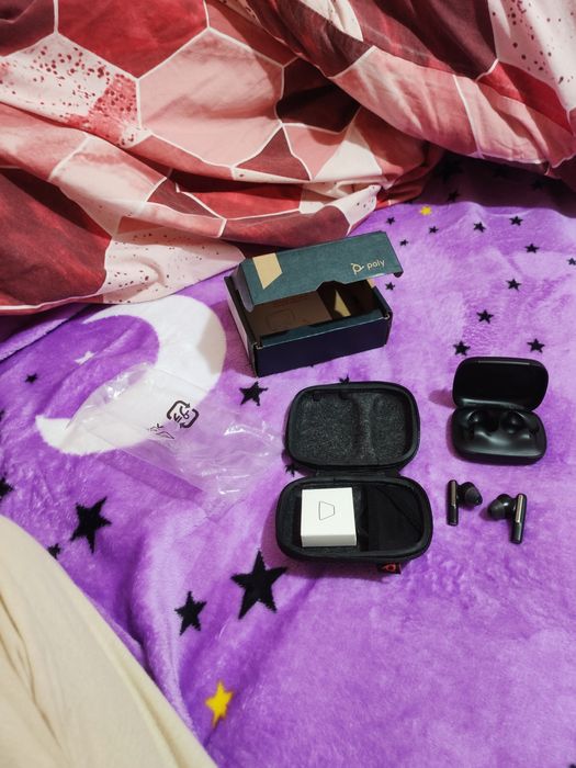 Căști profesionale poly voyager focus 2 și voyager free 60 uc