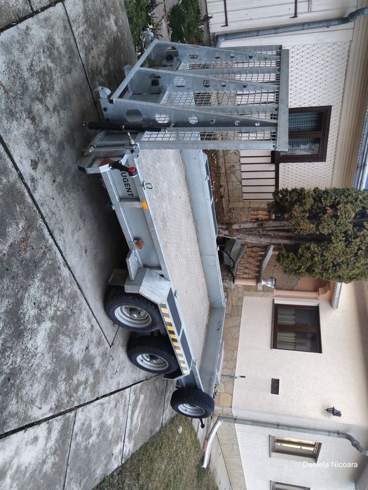 De vanzare trailer utilaje3.500 kg in stare  foarte  buna.