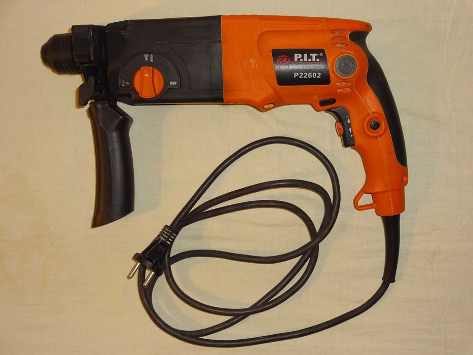 Перфоратор - продам.