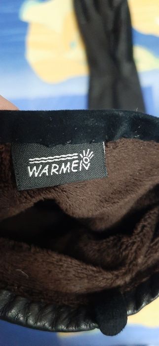 Женские перчатки