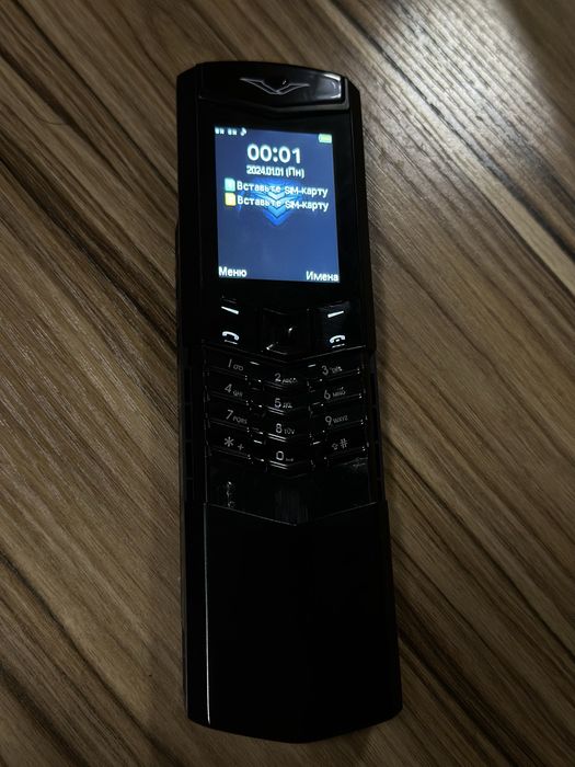 Продам телефон Vertu