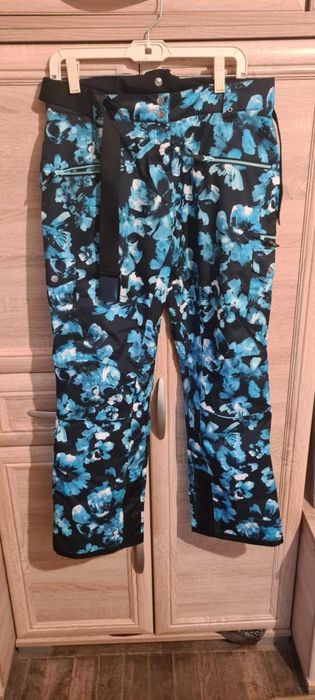 Costum dama iarna