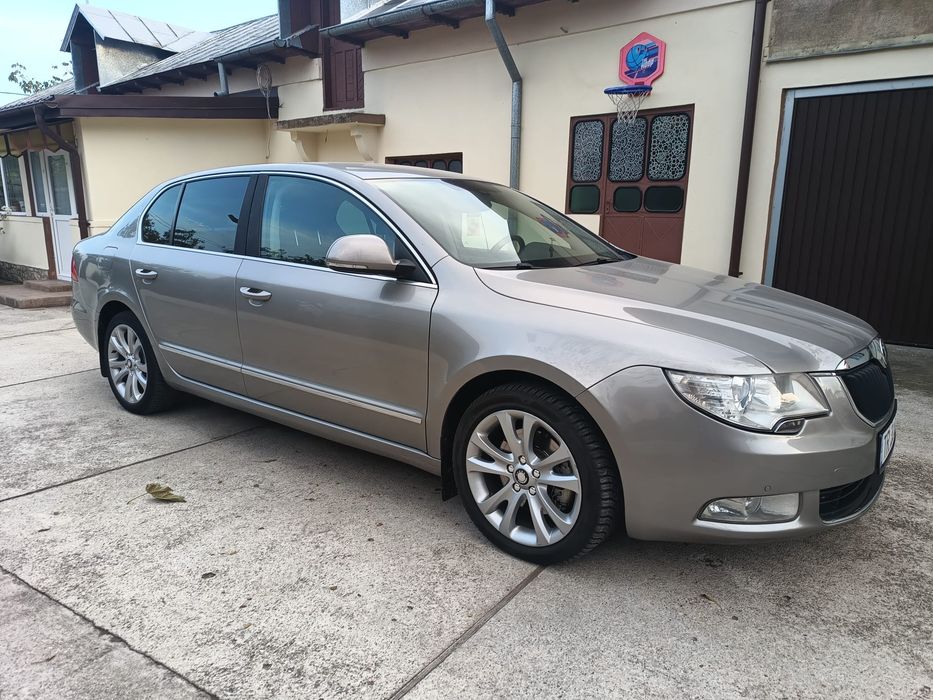 SKODA Superb 2011 — imagine 2