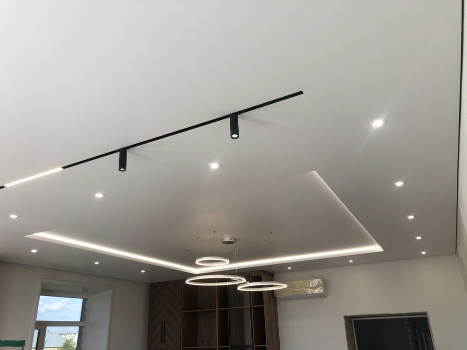 Натяжные потолки под ключ