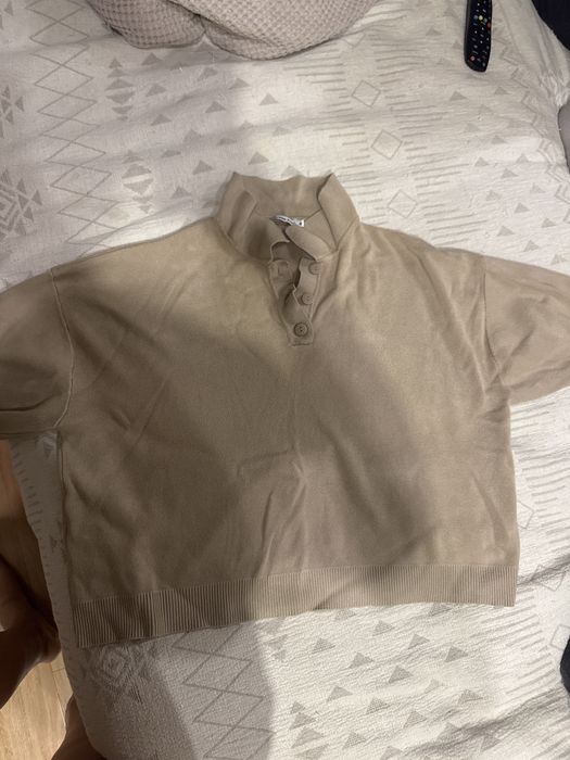 Женская одежда.