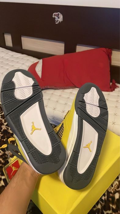 adidasi j4 originali