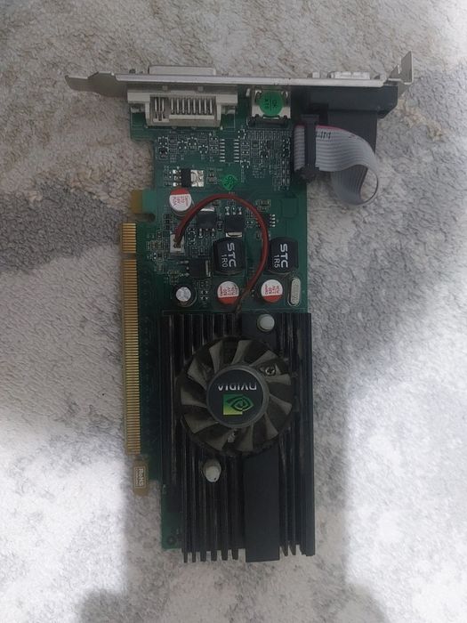 Видио карта (по 526мб или 1гб)