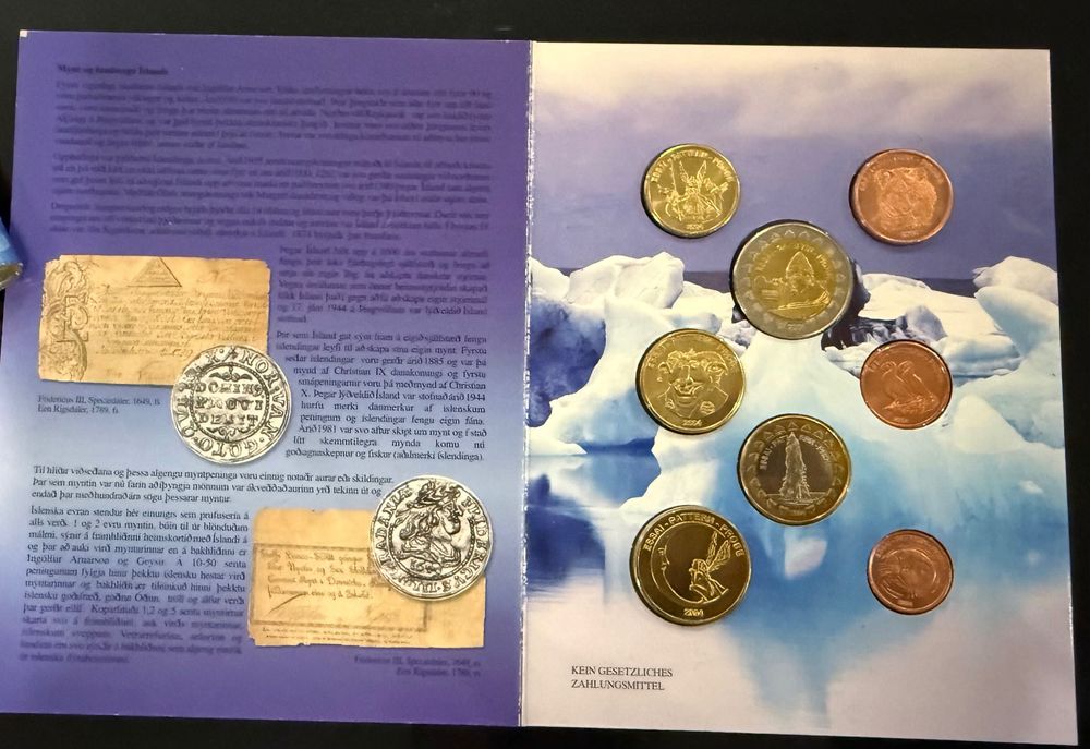Islanda 2004 (Колекционерски монети)