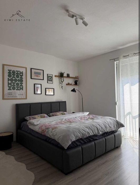 Дава се под наем Двустаен апартамент в София, Изгрев - 64 кв.м за 499 € - Снимка #1