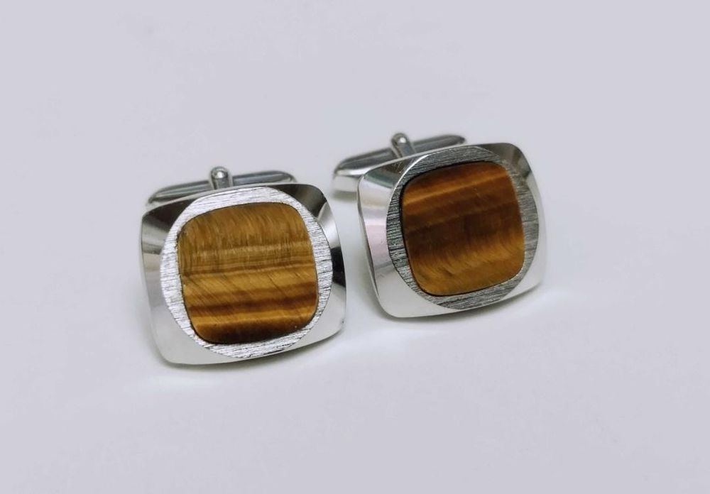 Vechi butoni camase argint 835 si piatra ochi de tigru, copii