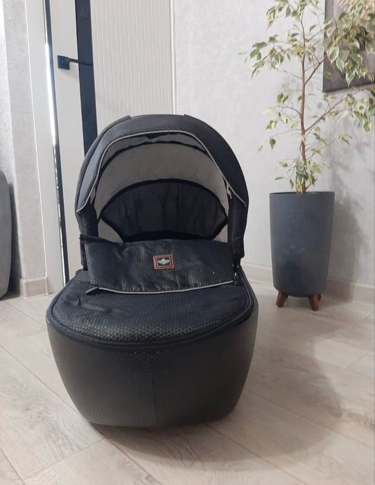 Детская коляска