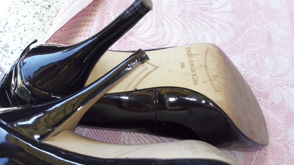 Pantofi/tocuri lac negru,Nr.37